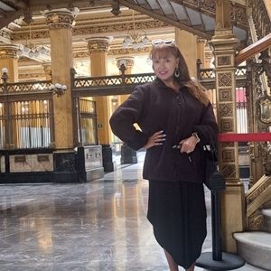 Meet your Posher, Veronica